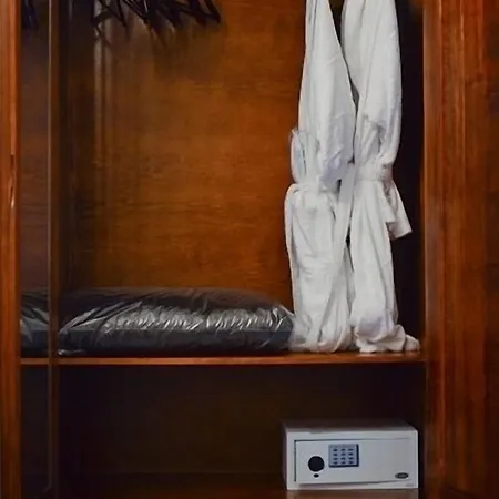 Sleep In Ludovisi 4* Roma