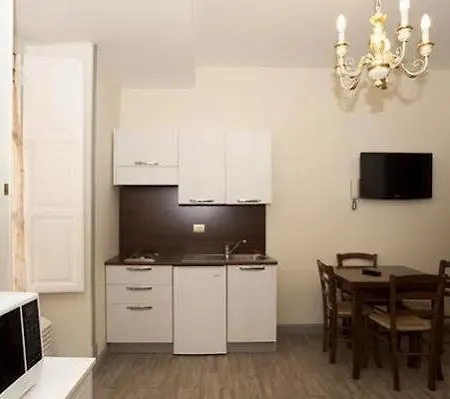 Sleep In Ludovisi Oda ve Kahvaltı 2*